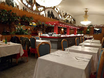 Atmosphère du Restaurant chinois Restaurant asiatique Les délices de Tourville Buffet à volonté à Tourville-la-Rivière - n°4