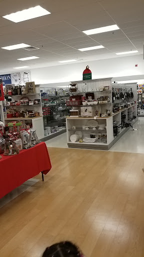 Department Store «Marshalls», reviews and photos, 90 Pleasant Valley Rd., Methuen, MA 01844, USA
