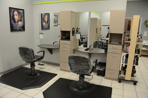 Hair Salon «Guys & Gals Quarters Salon & Day Spa», reviews and photos, 22 Saratoga Dr, Batesville, IN 47006, USA