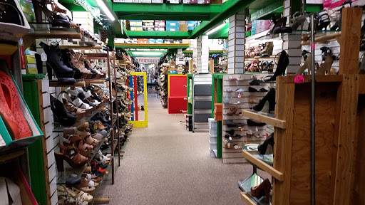 Shoe Store «Heel & Sole Shoes», reviews and photos, 708 Mangrove Ave, Chico, CA 95926, USA