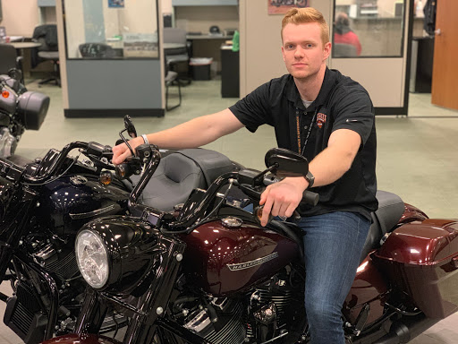 Harley-Davidson Dealer «St. Paul Harley-Davidson», reviews and photos, 2899 Hudson Blvd N, St Paul, MN 55128, USA