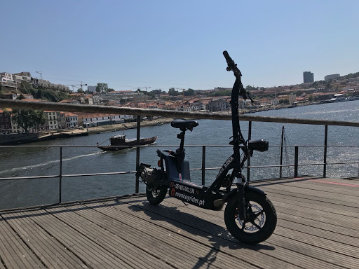 Monkey Rider - Electric Scooters Rental