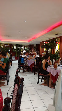 Atmosphère du Restaurant asiatique La Fontaine d'Asie à Saint-Laurent-du-Var - n°4