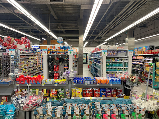 Drug Store «Walgreens», reviews and photos, 17534 Collins Ave, Sunny Isles Beach, FL 33160, USA