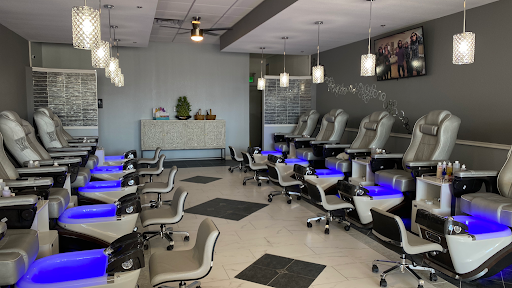 Top Coat Nail Bar