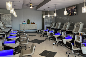 Top Coat Nail Bar