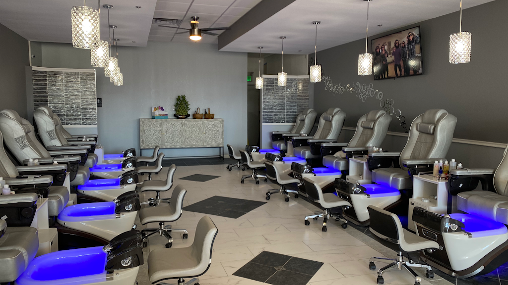 Top Coat Nail Bar Reno, NV 89502 Services and Reviews