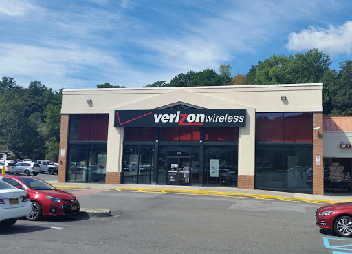 Cell Phone Store «Verizon», reviews and photos, 355 N Central Ave, Hartsdale, NY 10530, USA