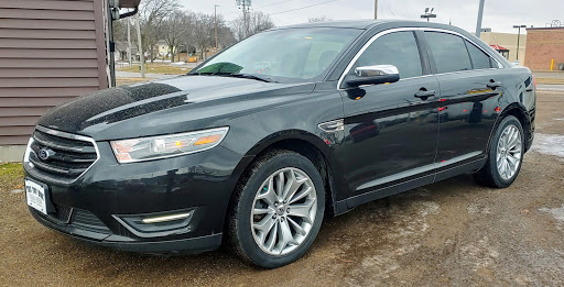 Used Car Dealer «Toy Box Auto Sales», reviews and photos, 4430 Mormon Coulee Rd, La Crosse, WI 54601, USA