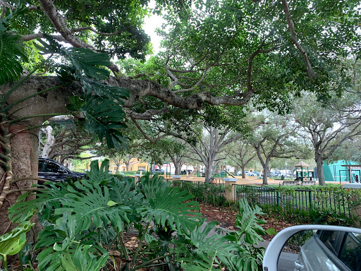 Park «Salvadore Park», reviews and photos, 1120 Andalusia Ave, Coral Gables, FL 33134, USA