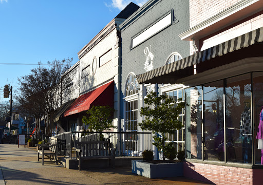 Real Estate Agency «Coldwell Banker Avenues», reviews and photos, 500 Libbie Ave, Richmond, VA 23226, USA