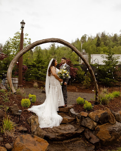 Oregon elopement photographer| Oregon wedding photographer