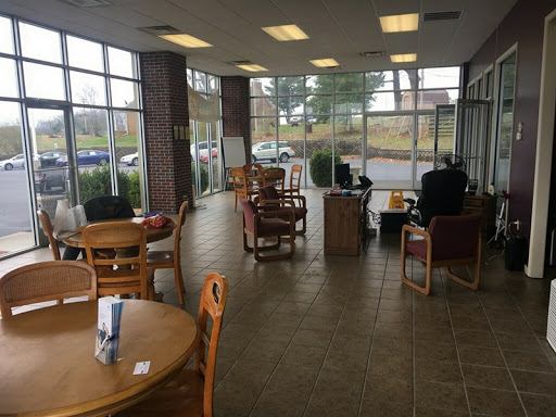 Car Dealer «Gillie Hyde Pre-Owned of Tompkinsville», reviews and photos, 1645 Edmonton Rd, Tompkinsville, KY 42167, USA