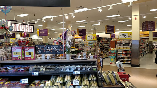 Supermarket «Giant», reviews and photos, 7919 Tuckerman Ln, Potomac, MD 20854, USA