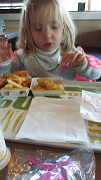 Photo n°111 de McDonald's à Bagnols-sur-Cèze ()