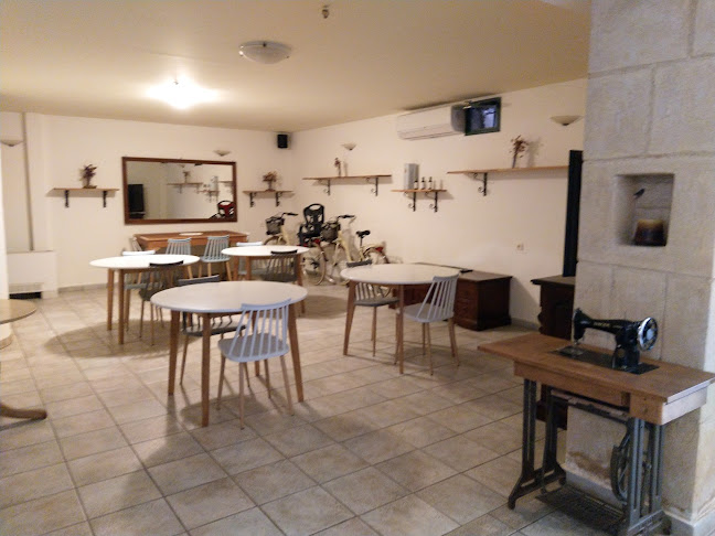 Φαρών 196, Καλαμάτα 241 00