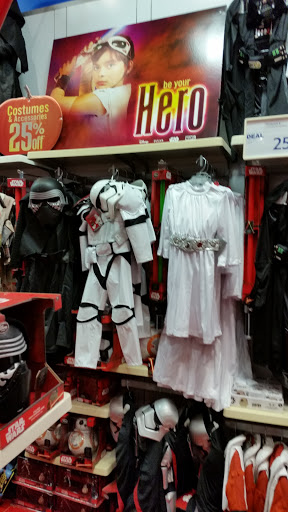 Toy Store «Disney Store», reviews and photos, 6020 E 82nd St, Indianapolis, IN 46250, USA