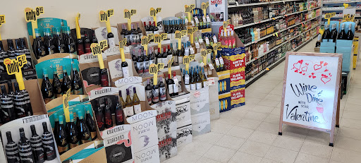 Wine Store «MGM Wine & Spirits», reviews and photos, 1050 Hwy 96 E, Vadnais Heights, MN 55127, USA