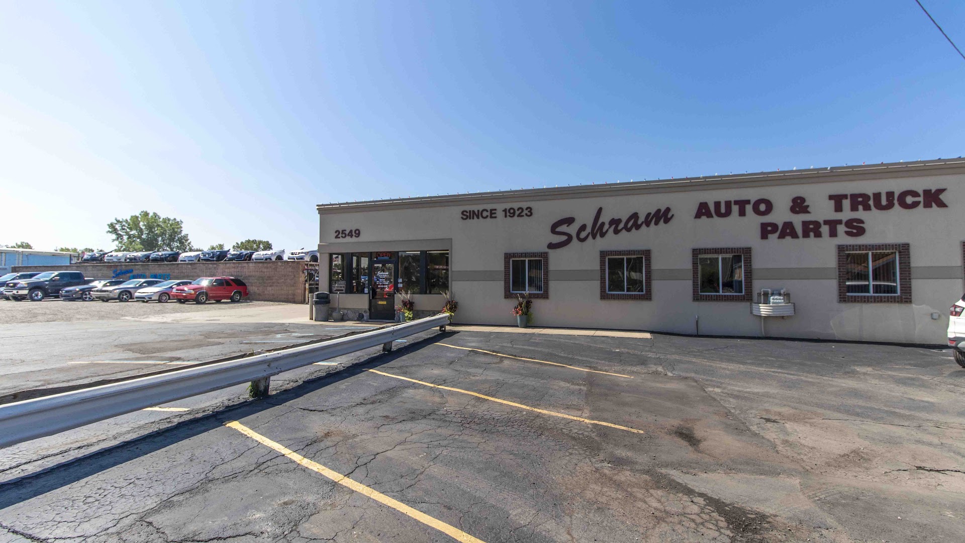 Used auto parts store In Waterford Twp MI 