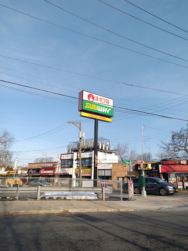 Liquor Store «FAMILY WINES AND LIQUORS», reviews and photos, 88 Guyon Ave, Staten Island, NY 10306, USA