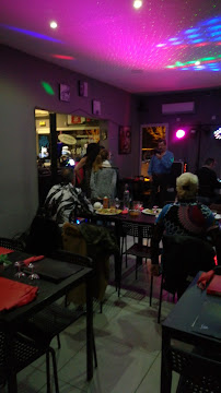 Atmosphère du Restaurant MAMA PIZZA à Mornas - n°2
