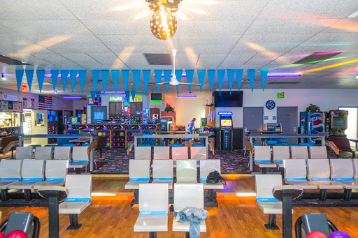 Bowling Alley «Wallenpaupack Bowling Center», reviews and photos, 15 Bowling Center Ln, Hawley, PA 18428, USA