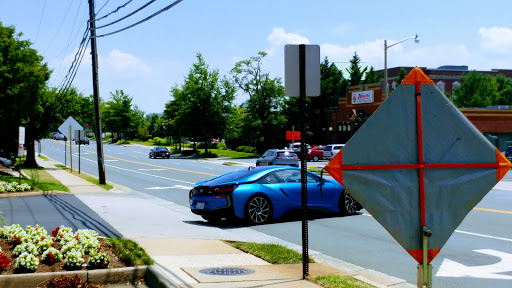 Shopping Mall «Pines Shopping Center», reviews and photos, 650 Elden St, Herndon, VA 20170, USA