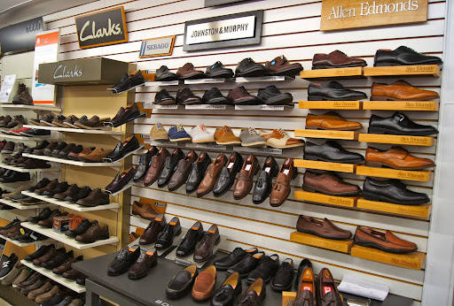 Shoe Store «The Barn Family Shoe Store», reviews and photos, 25 Kempton Pl, West Newton, MA 02465, USA