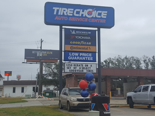 Tire Shop «Allied Discount Tire & Brake», reviews and photos, 2020 Staring Ln, Baton Rouge, LA 70810, USA