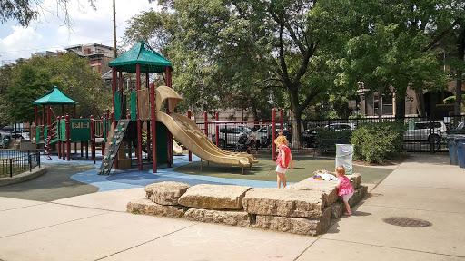 Park «Adams Playground Park», reviews and photos, 1919 N Seminary Ave, Chicago, IL 60614, USA