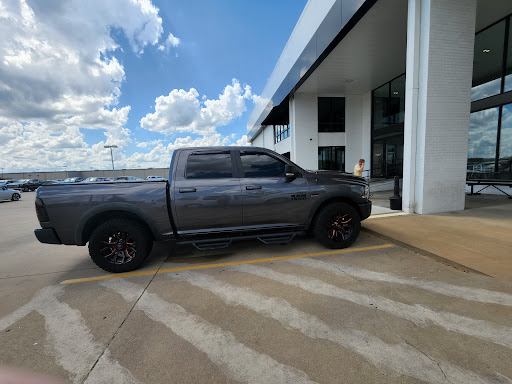 Car Dealer «Harry Robinson Buick GMC», reviews and photos, 6000 S 36th St, Fort Smith, AR 72908, USA