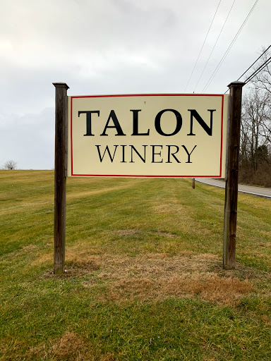 Winery «Talon Winery Tasting Room», reviews and photos, 400 Gordon Ln, Shelbyville, KY 40065, USA