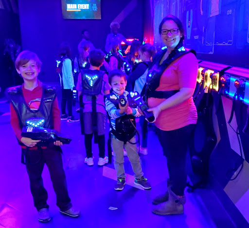 Restaurant «Main Event Entertainment», reviews and photos, 200 Quinn Dr, Pittsburgh, PA 15275, USA