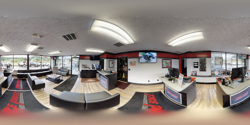 Tire Shop «Hometown Tire & Automotive Tire Pros», reviews and photos, 805 W Spring St, Monroe, GA 30655, USA