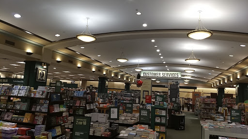 Book Store «Barnes & Noble», reviews and photos, 3981 U.S. 9, Freehold, NJ 07728, USA