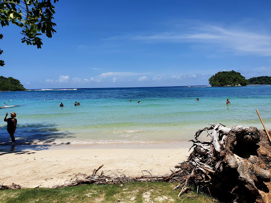 San San beach