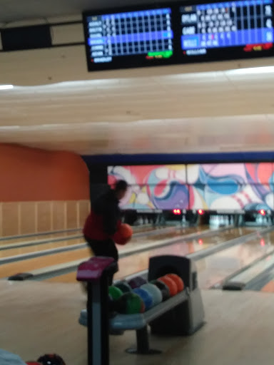 Bowling Alley «Bowlerama Lanes», reviews and photos, 1313 E Diehl Ave, Des Moines, IA 50315, USA