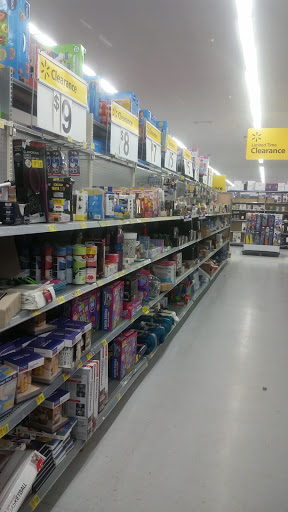 Department Store «Walmart Supercenter», reviews and photos, 33 Sherwood Dr, Tilton, NH 03276, USA
