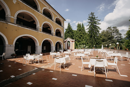 Villa Pastore rooms & restaurant Via Madre Pia Notari, 16, 84080 Capriglia SA, Italia