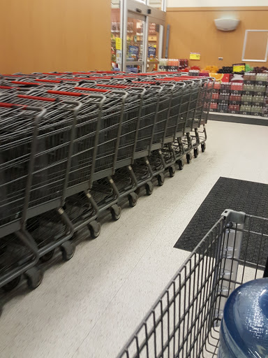 Grocery Store «Jewel-Osco», reviews and photos, 145 S Eastwood Dr, Woodstock, IL 60098, USA