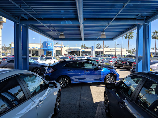 Honda Dealer «Hardin Honda», reviews and photos, 1381 S Auto Center Dr, Anaheim, CA 92806, USA