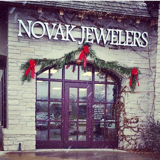 Jewelry Store «Novak Jewelers», reviews and photos, 14442 Clayton Rd, Ballwin, MO 63011, USA