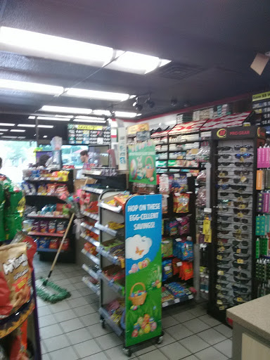 Convenience Store «Circle K», reviews and photos, 2521 N McMullen Booth Rd, Clearwater, FL 33761, USA