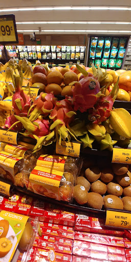 Safeway image
