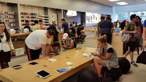 Computer Store «Apple Georgetown», reviews and photos, 1229 Wisconsin Ave NW, Washington, DC 20007, USA