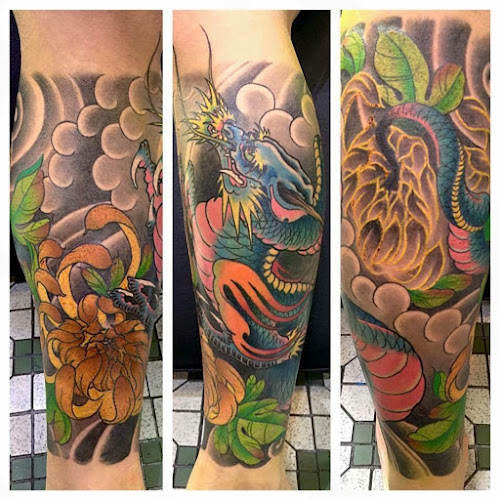 Opinii despre Johnny two thumb tattoo studio în Singapore - Other