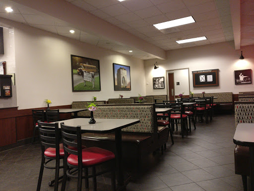 Fast Food Restaurant «Chick-fil-A», reviews and photos, 2255 E Grapevine Mills Cir, Grapevine, TX 76051, USA