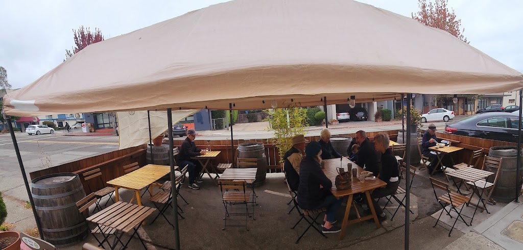 Kim's Café & Sandwiches 94706