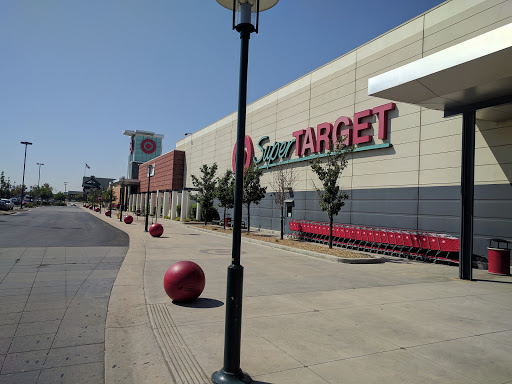 Department Store «Target», reviews and photos, 7930 Northfield Blvd, Denver, CO 80238, USA