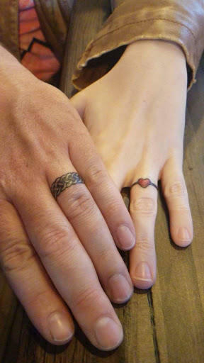 Tattoo Shop «Skin Vandals Tattoo & Piercing», reviews and photos, 1015 N Flood Ave, Norman, OK 73069, USA